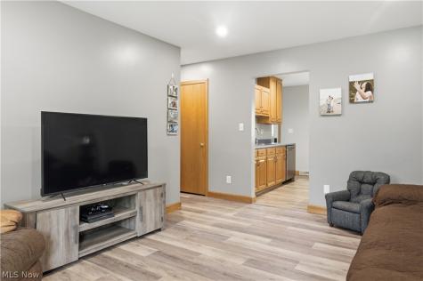1136 Parkside Avenue Alliance OH 44601