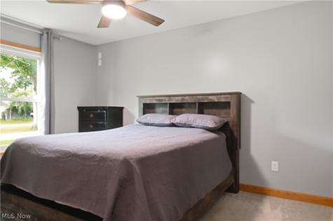 1136 Parkside Avenue Alliance OH 44601