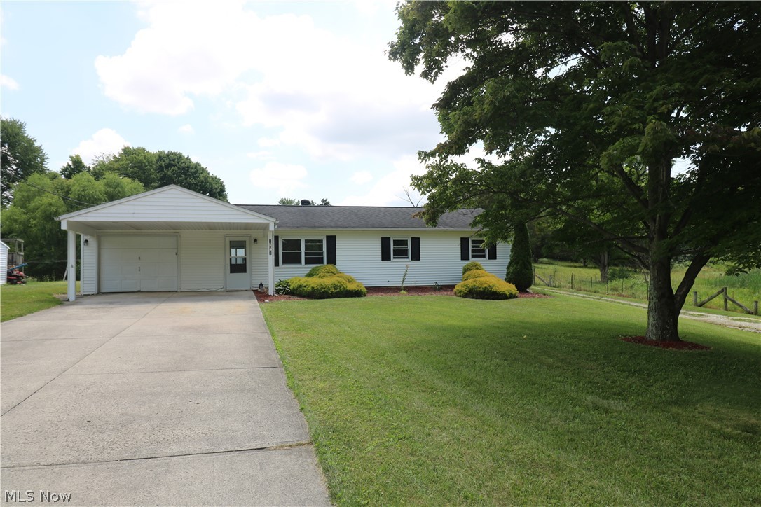 1881 Snyder Road Willard OH 44890
