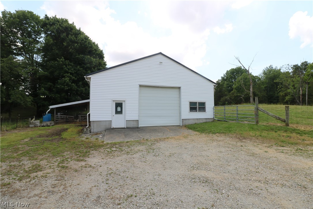 1881 Snyder Road Willard OH 44890