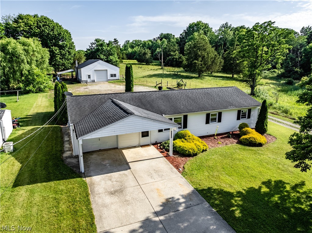 1881 Snyder Road Willard OH 44890
