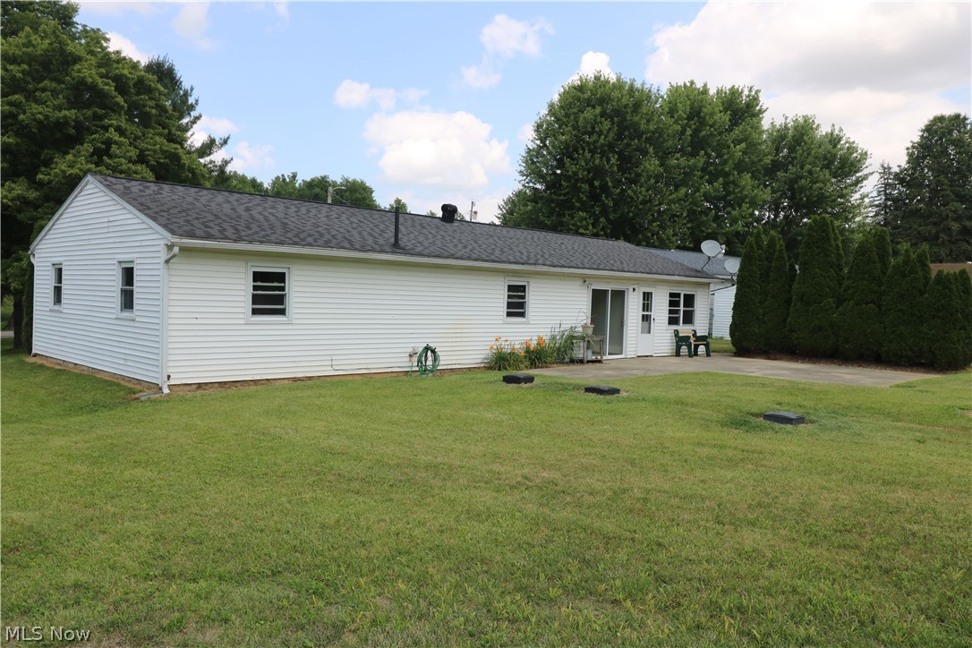 1881 Snyder Road Willard OH 44890