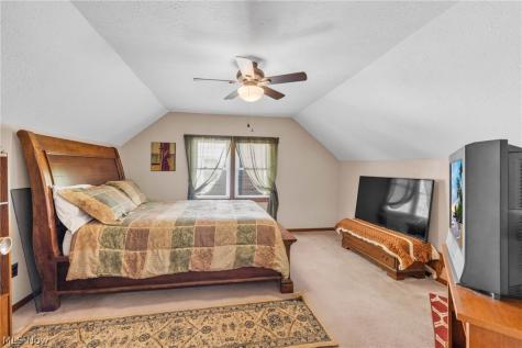 746 N Elmwood Avenue Wickliffe OH 44092