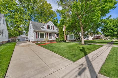 746 N Elmwood Avenue Wickliffe OH 44092