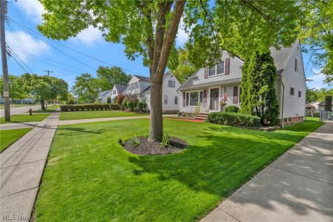 746 N Elmwood Avenue Wickliffe OH 44092