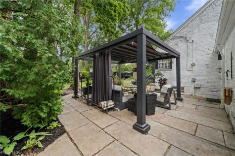 4781 W 211th Street Fairview Park OH 44126