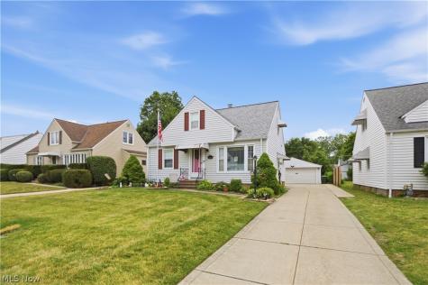 2212 Larchmont Drive Wickliffe OH 44092
