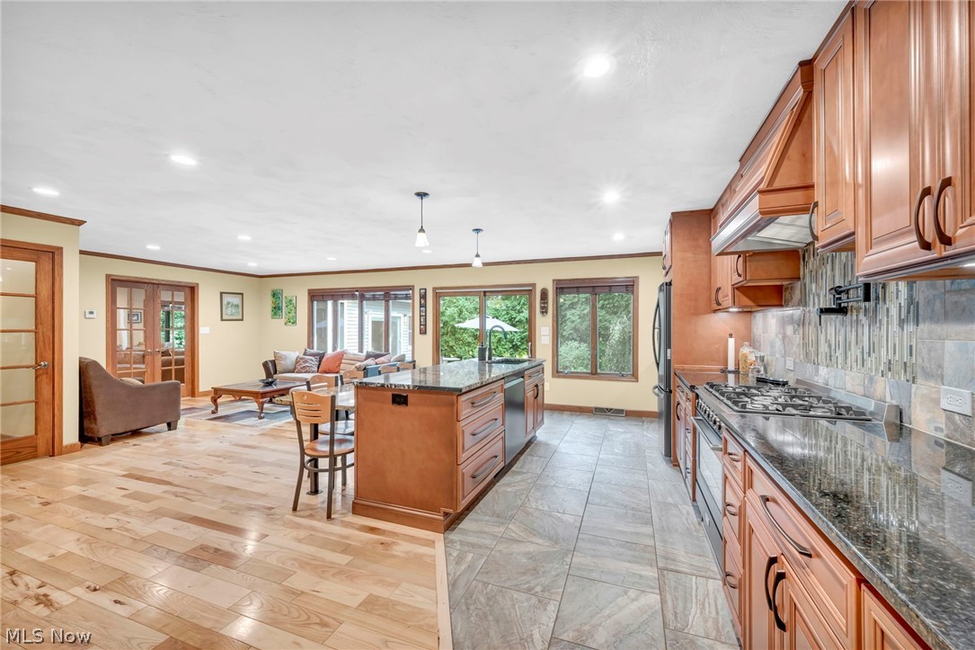 513 Somerset Road Akron OH 44313