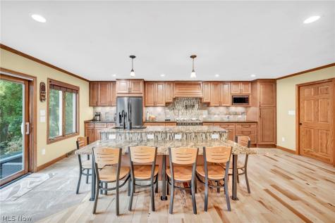 513 Somerset Road Akron OH 44313