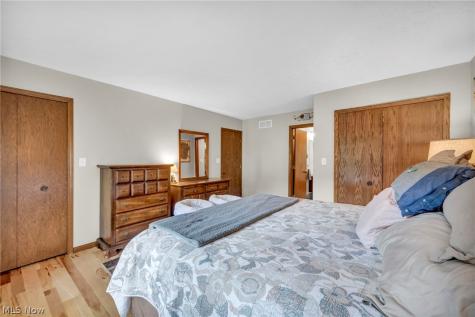 513 Somerset Road Akron OH 44313
