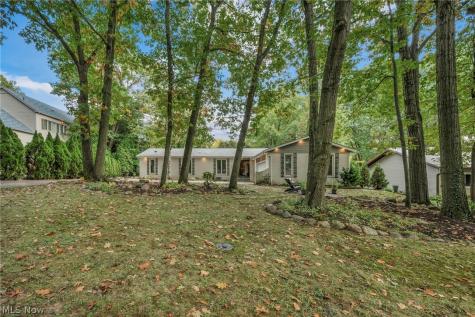 513 Somerset Road Akron OH 44313