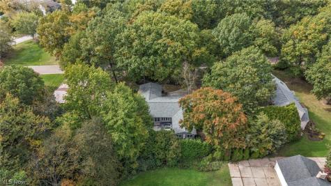 513 Somerset Road Akron OH 44313