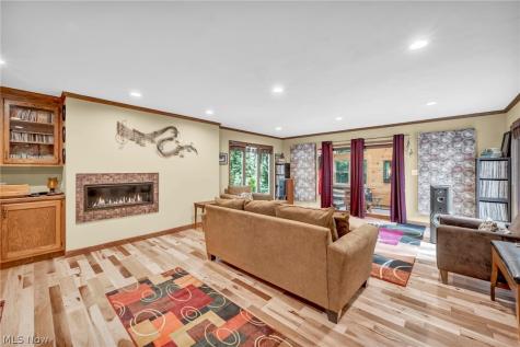 513 Somerset Road Akron OH 44313