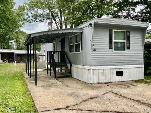 604 E Drive Warren OH 44484