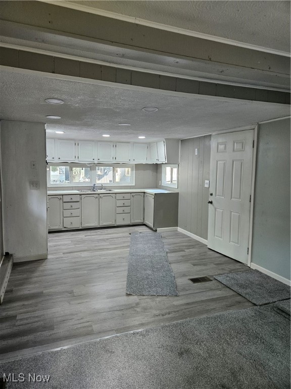 2305 E Waterloo Road Akron OH 44312