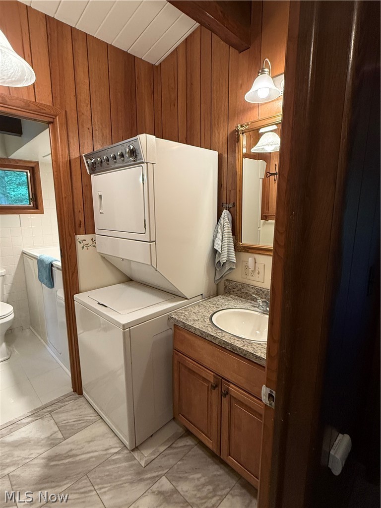 126 Stony Creek Drive Millersburg OH 44654