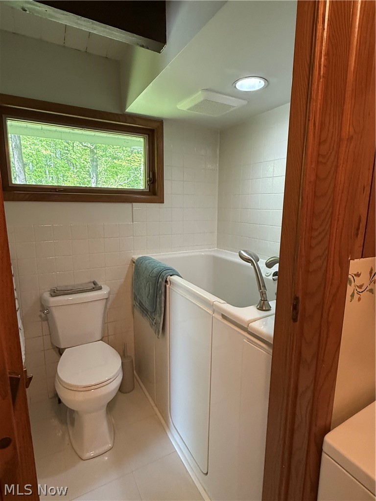 126 Stony Creek Drive Millersburg OH 44654