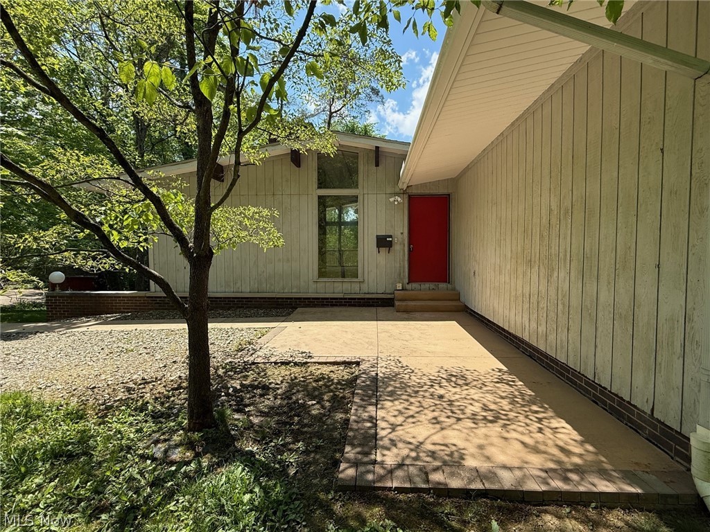 126 Stony Creek Drive Millersburg OH 44654