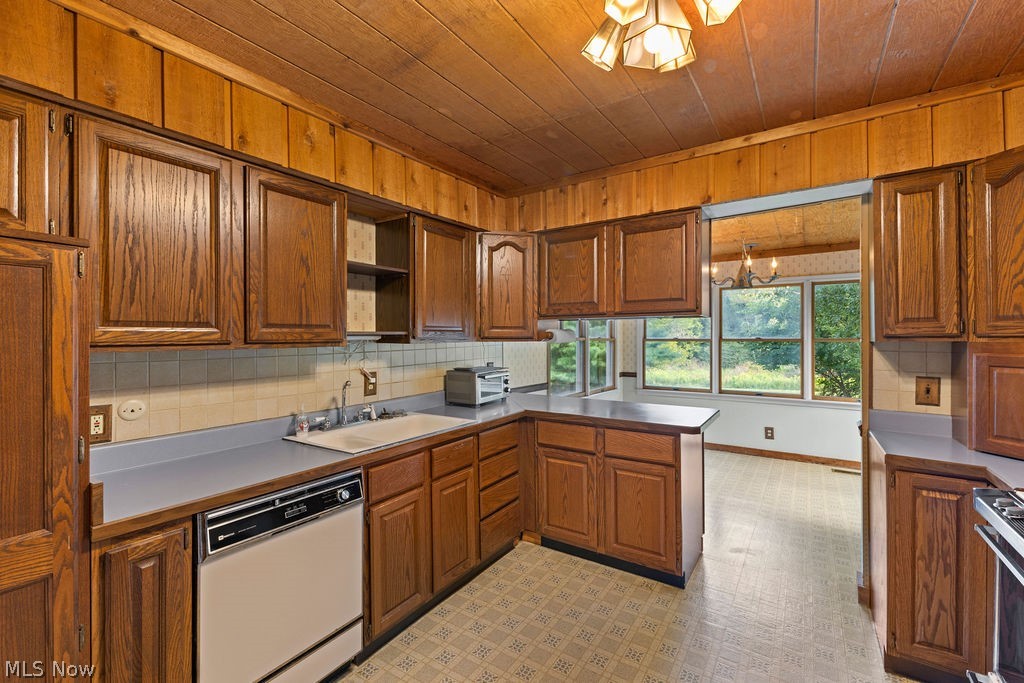 7734 Seasons Road Kent OH 44240