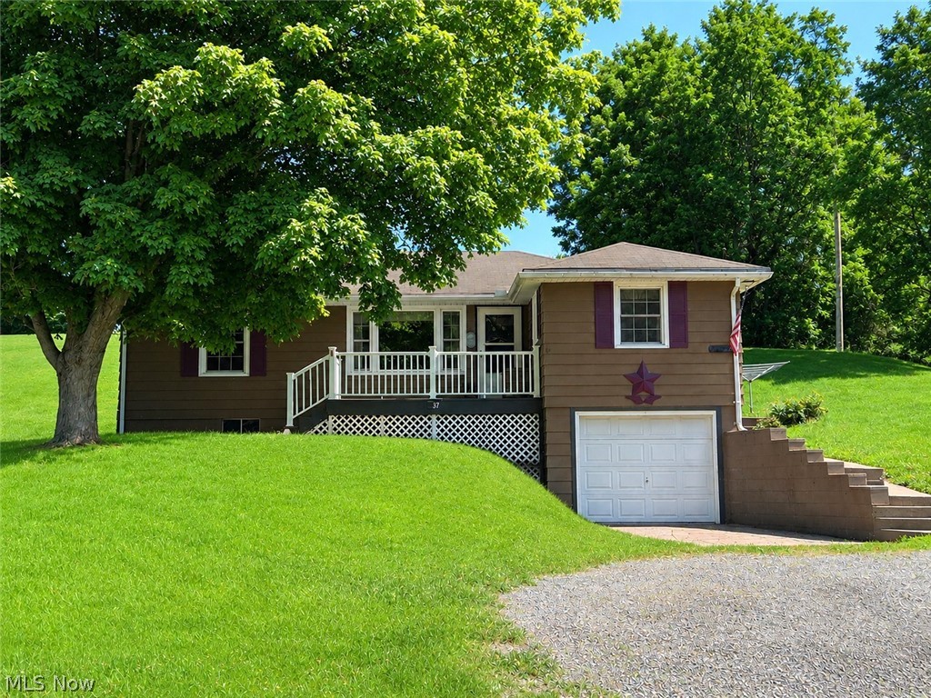 37 Olive Street Caldwell OH 43724