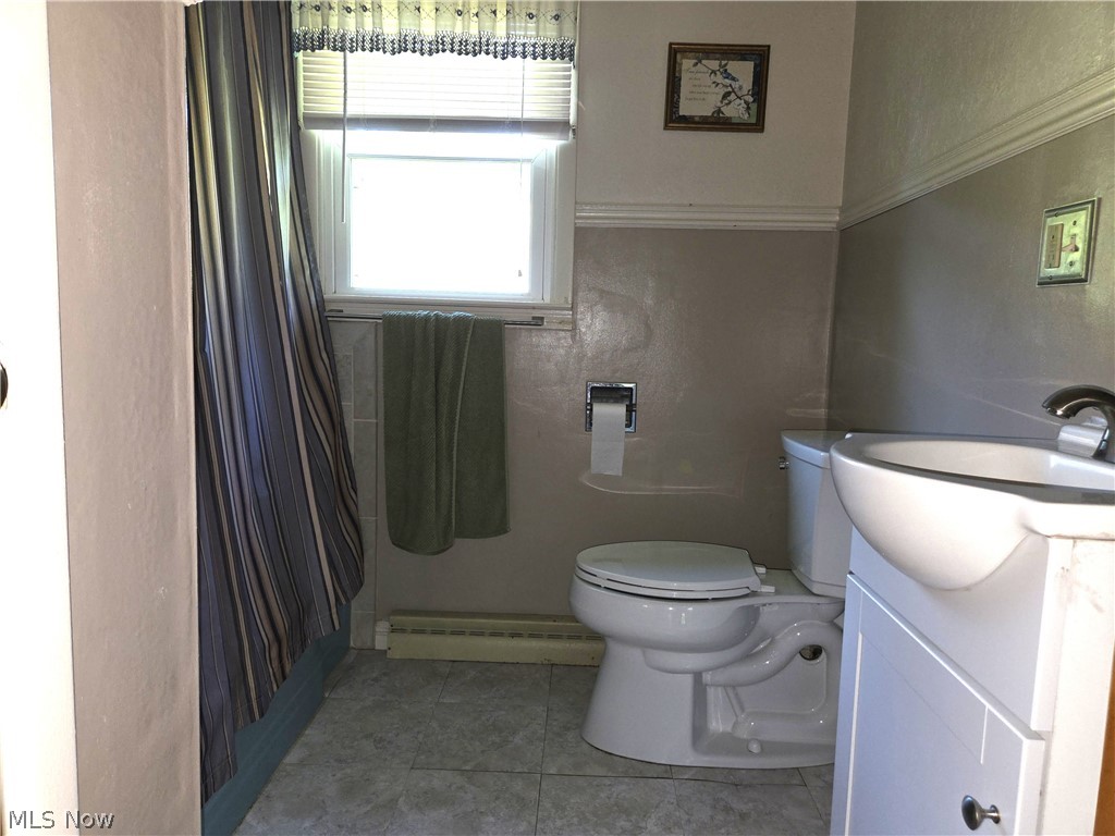 37 Olive Street Caldwell OH 43724