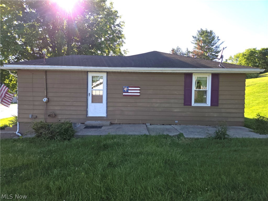 37 Olive Street Caldwell OH 43724