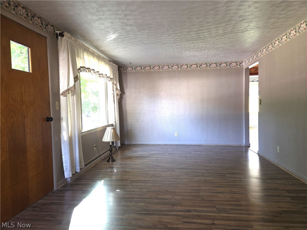37 Olive Street Caldwell OH 43724