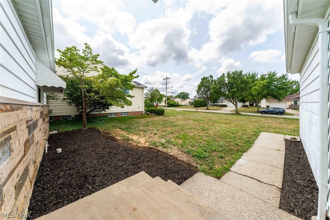 5001 Ridgebury Boulevard Lyndhurst OH 44124