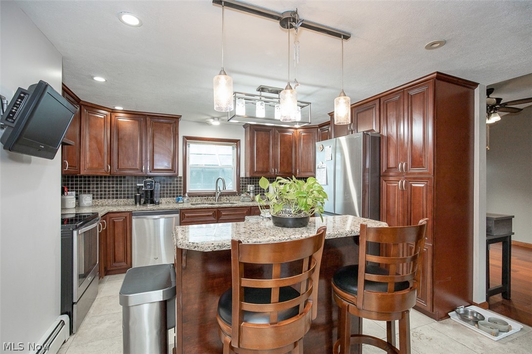 18810 Dellwood Drive Walton Hills OH 44146