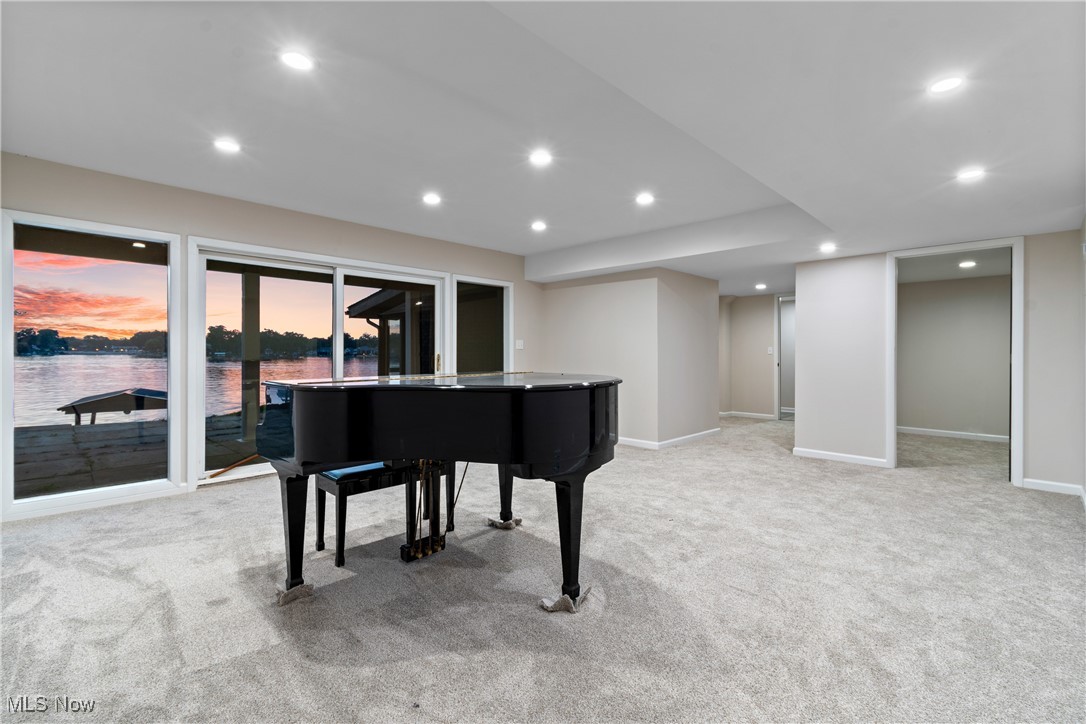 3350 S Main Street Akron OH 44319