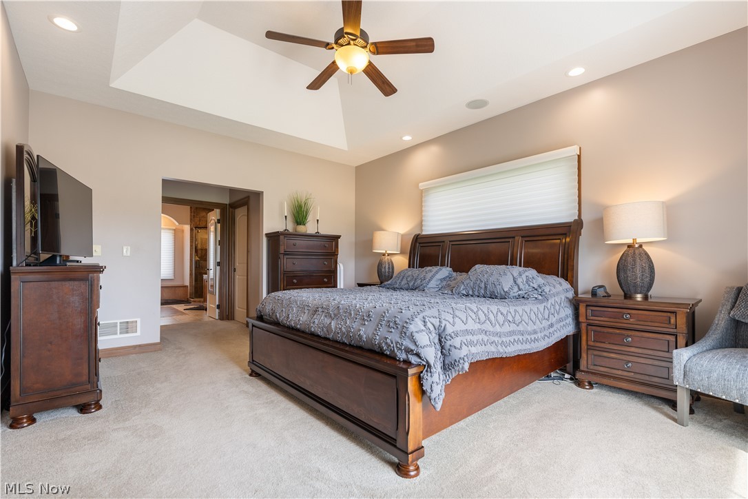 5850 Quarry Lake Drive SE East Canton OH 44730
