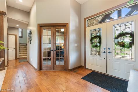5850 Quarry Lake Drive SE East Canton OH 44730