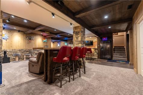 5850 Quarry Lake Drive SE East Canton OH 44730