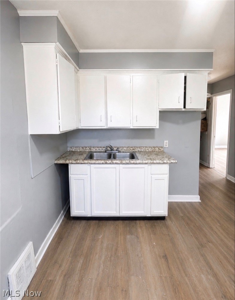 4197 E 160th Street Cleveland OH 44128