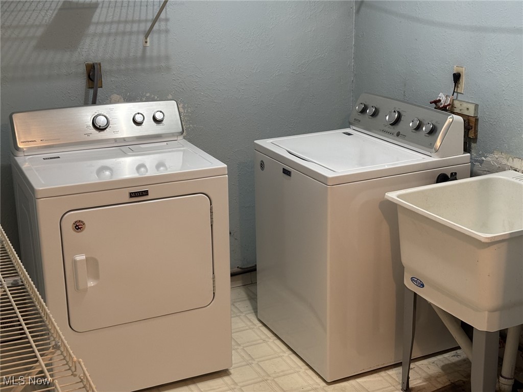 6975 Anthony Lane Parma Heights OH 44130