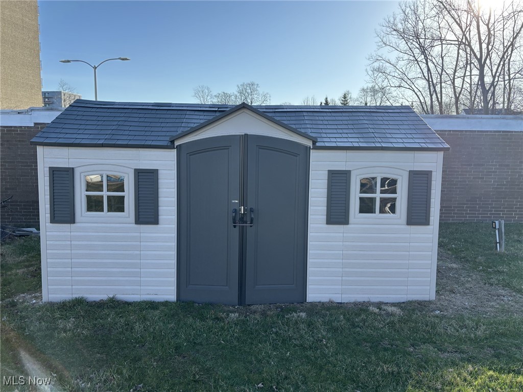 6975 Anthony Lane Parma Heights OH 44130