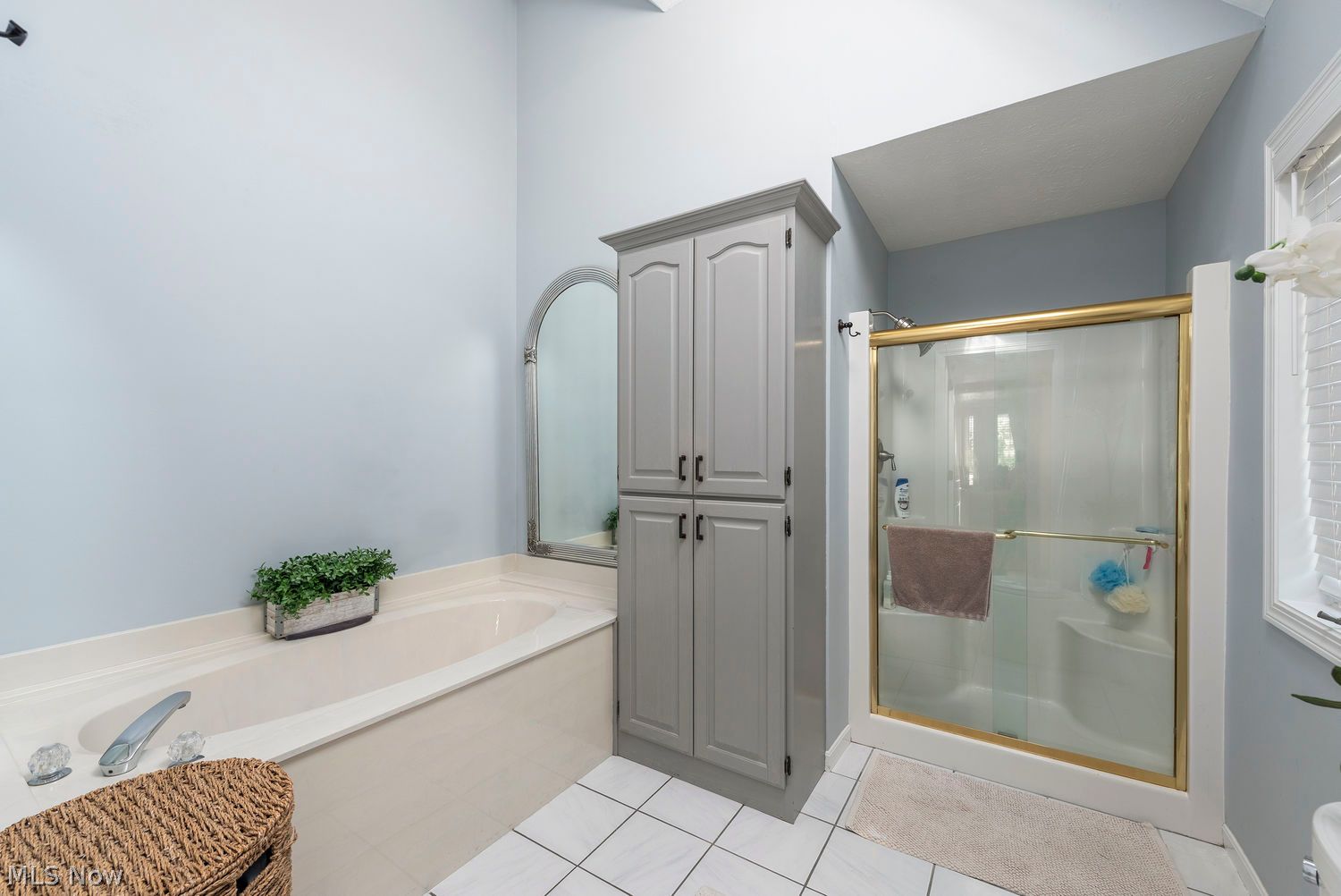 6608 Devonshire Drive North Royalton OH 44133