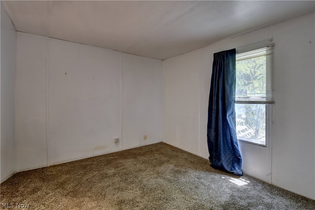 122 Pompano Lane SE New Philadelphia OH 44663