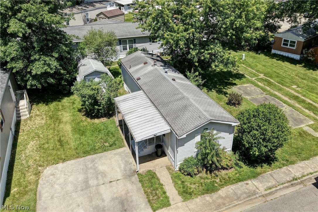 122 Pompano Lane SE New Philadelphia OH 44663