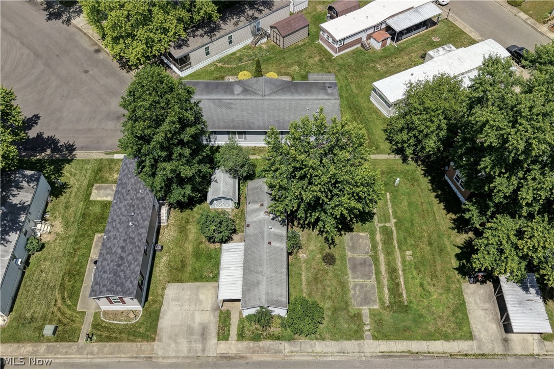 122 Pompano Lane SE New Philadelphia OH 44663
