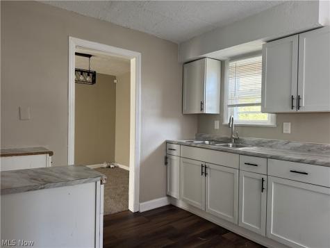 16401 Judson Drive Cleveland OH 44128