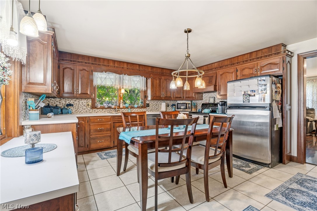 515 S Silver Street Louisville OH 44641