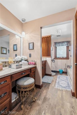 515 S Silver Street Louisville OH 44641