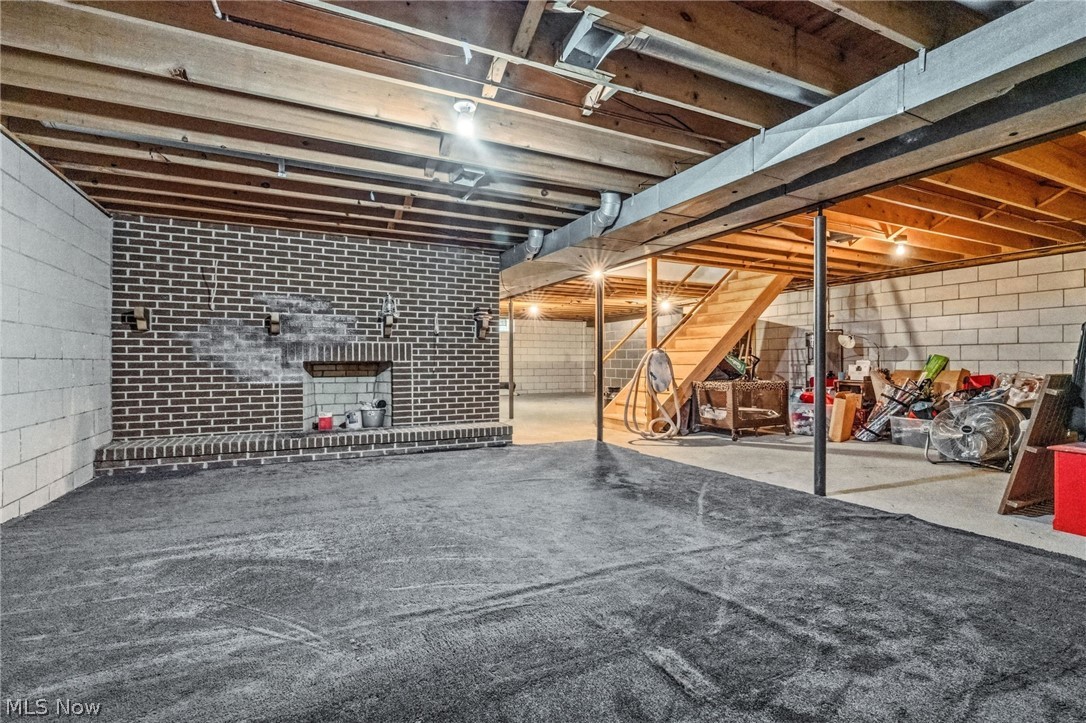 515 S Silver Street Louisville OH 44641