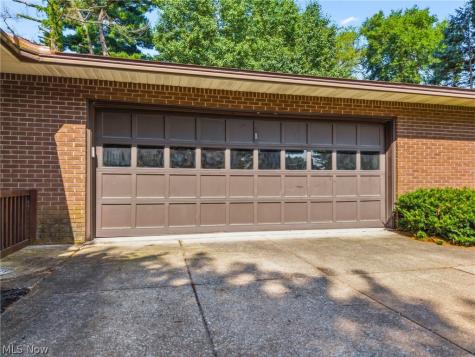 515 S Silver Street Louisville OH 44641