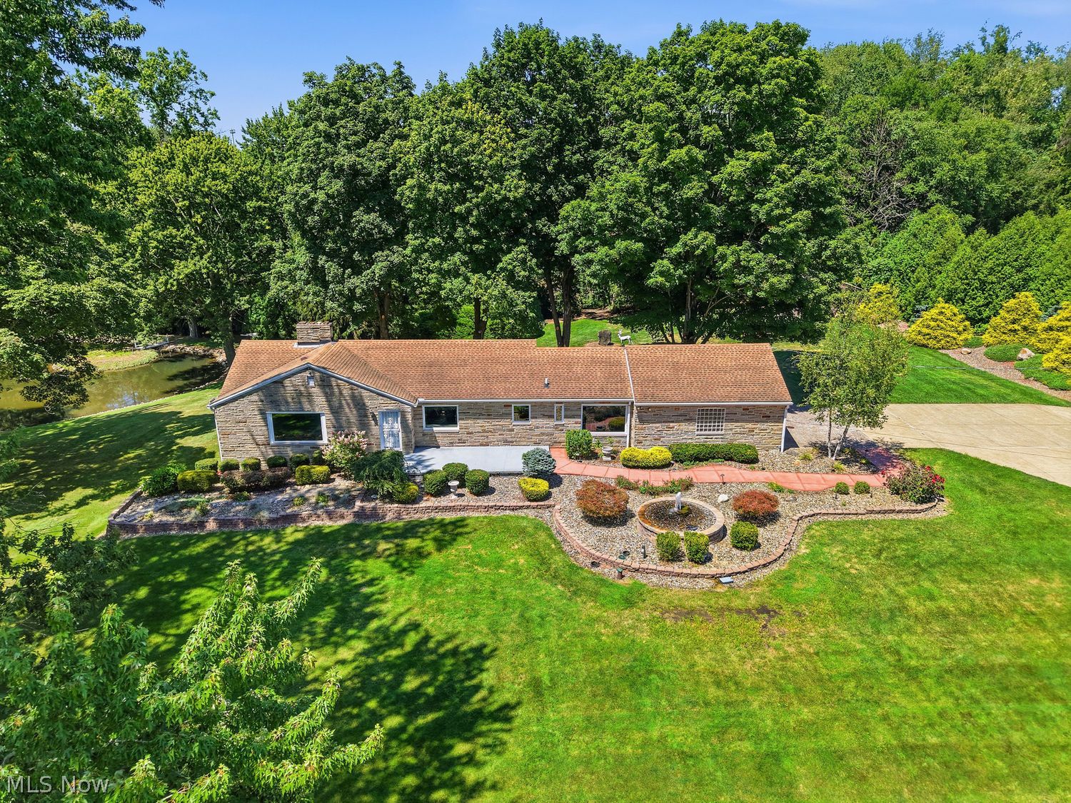 3105 Lake James Drive Akron OH 44312
