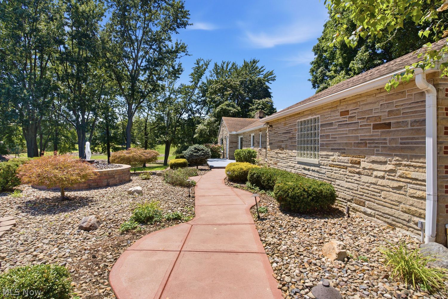 3105 Lake James Drive Akron OH 44312