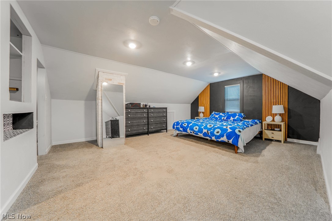 5934 Deering Avenue Parma Heights OH 44130