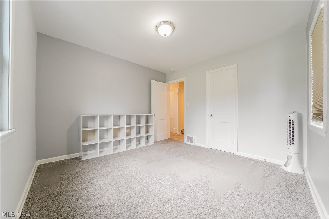 5934 Deering Avenue Parma Heights OH 44130