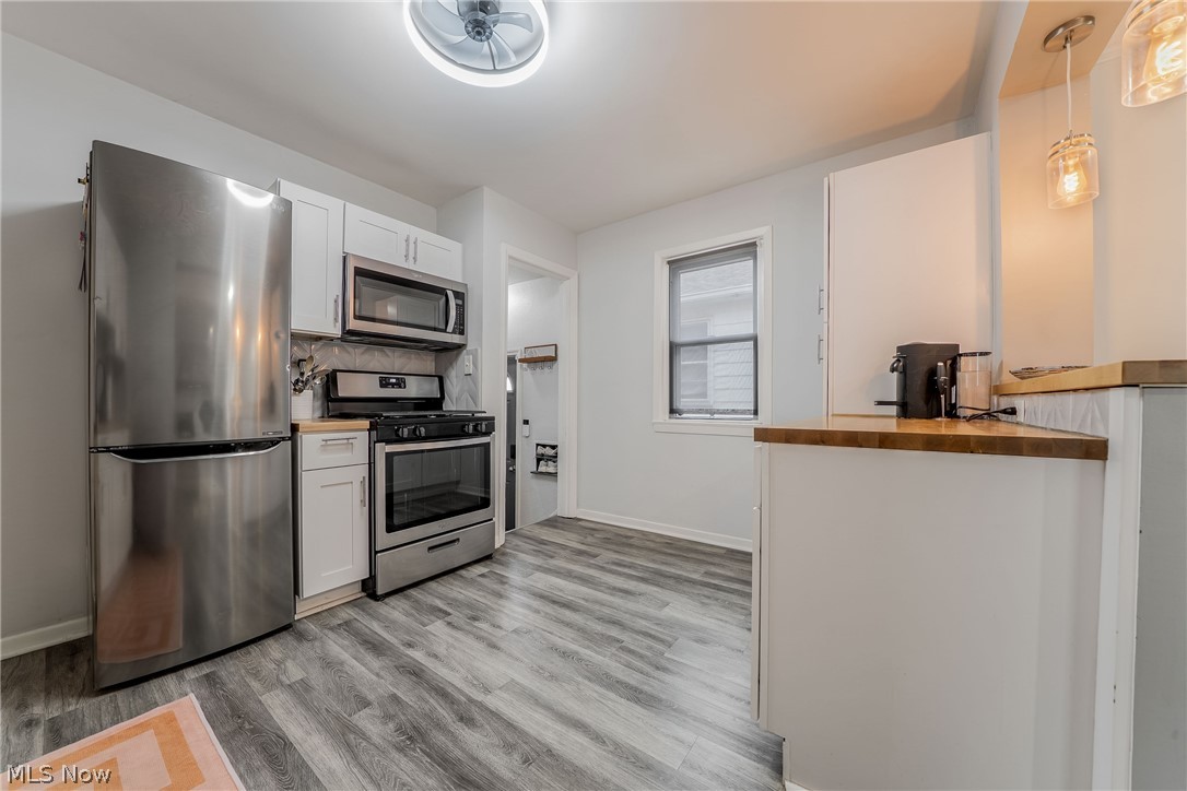 5934 Deering Avenue Parma Heights OH 44130